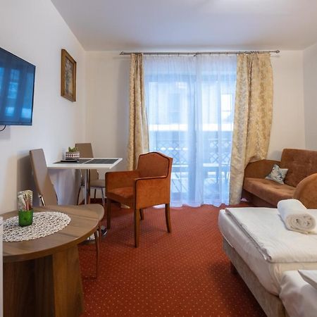Rentplanet - Apartamenty Okrzei شكلارسكا بوريبا المظهر الخارجي الصورة