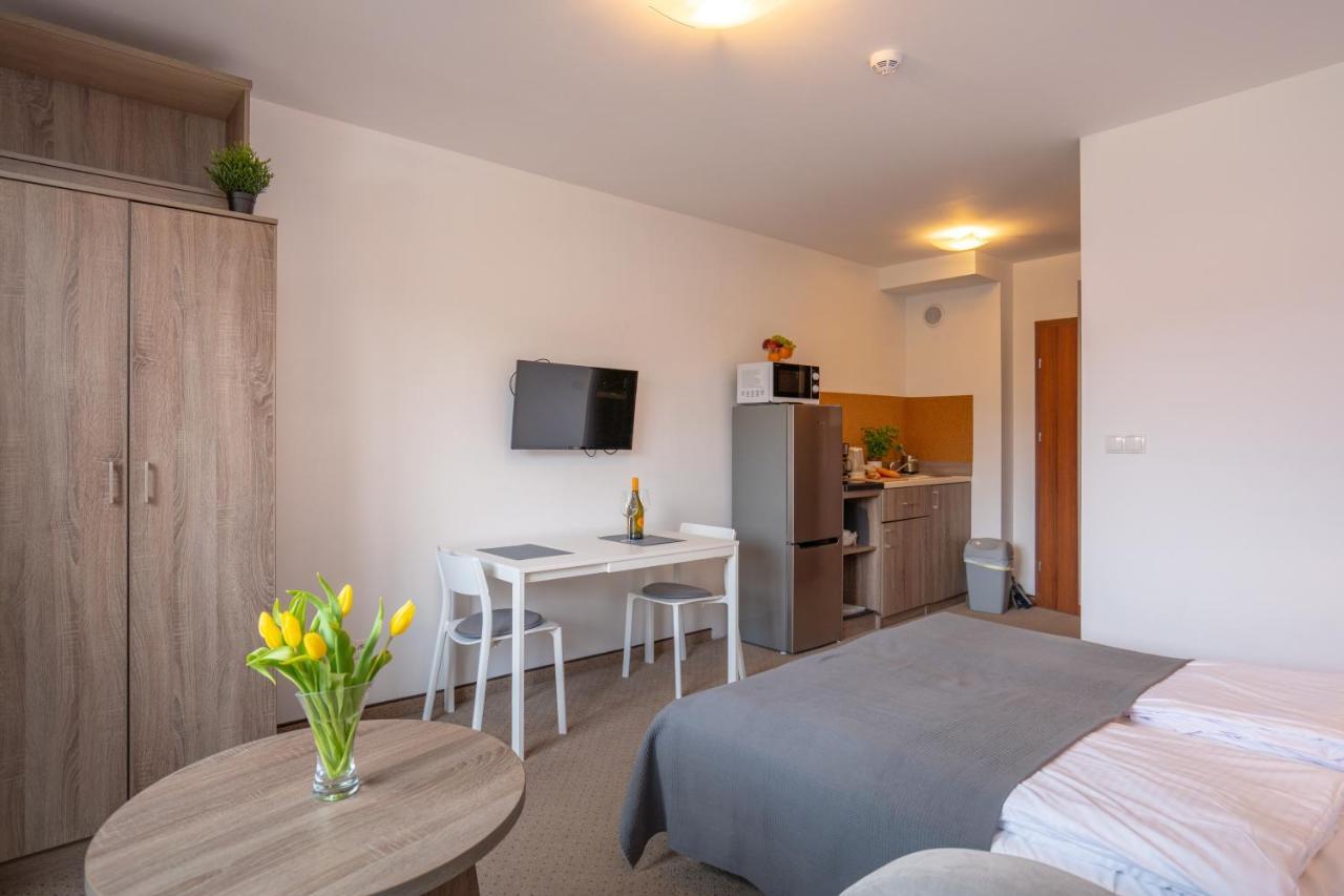 Rentplanet - Apartamenty Okrzei شكلارسكا بوريبا المظهر الخارجي الصورة